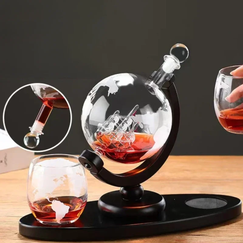 Globe Whiskey Decanter Set Lea - đánh giá và giá Decanter Globe Set